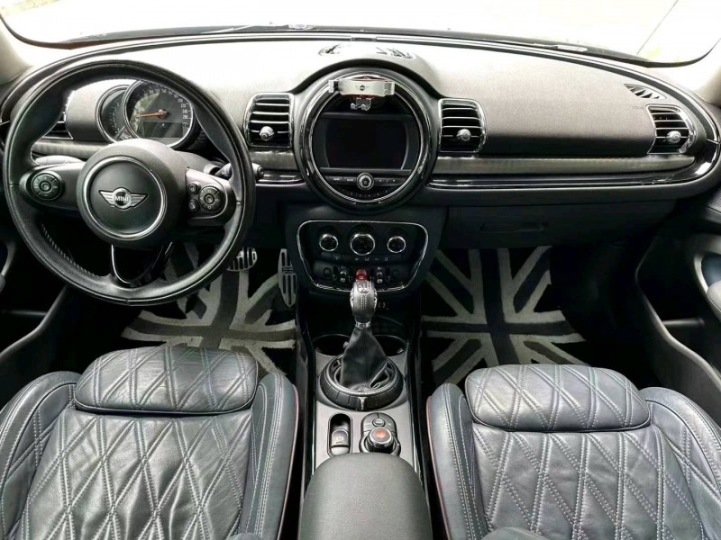 深圳18年MINICLUBVAN4