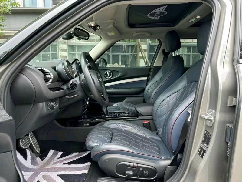 深圳18年MINICLUBVAN6