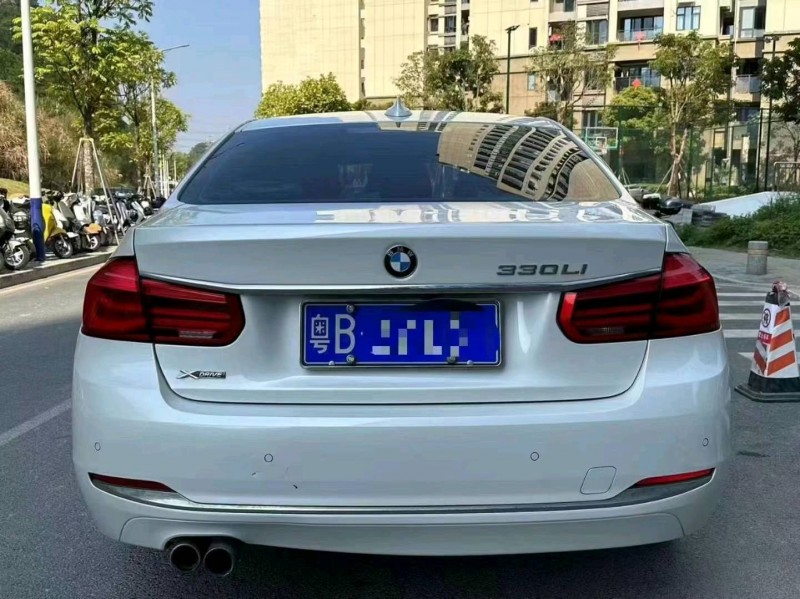 深圳18年宝马3系8