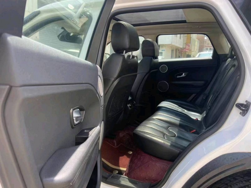 广州16年路虎极光6