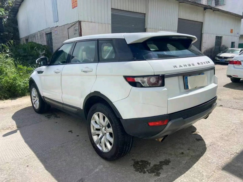 广州16年路虎极光9