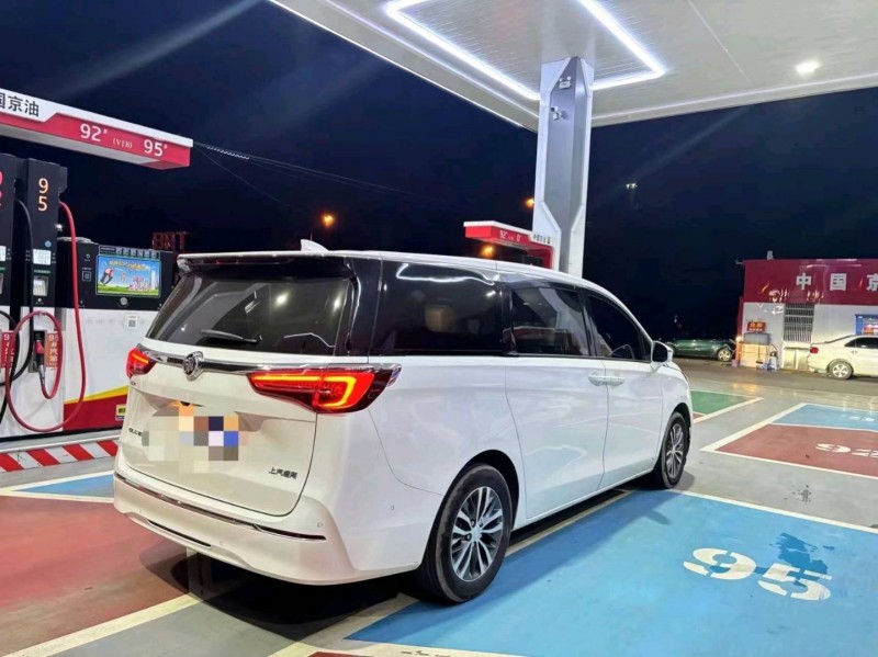 潍坊22年别克GL84