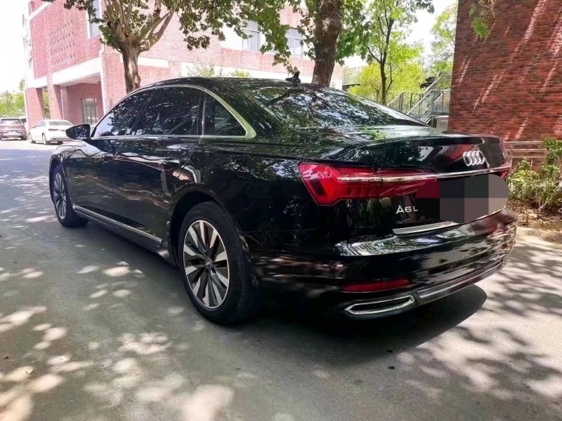 德州19年奧迪A6L3