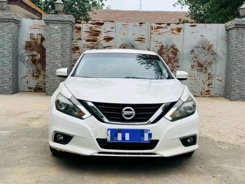 潍坊18年日产天籁1