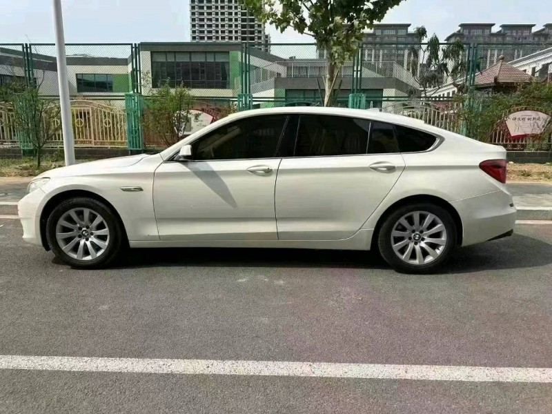 保定13年宝马5系GT4