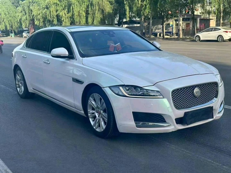 保定18年捷豹XFL4