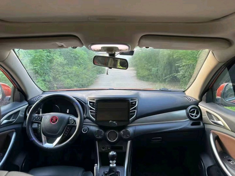 潍坊17年比亚迪宋3