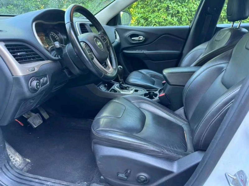 烟台18年Jeep自由光7