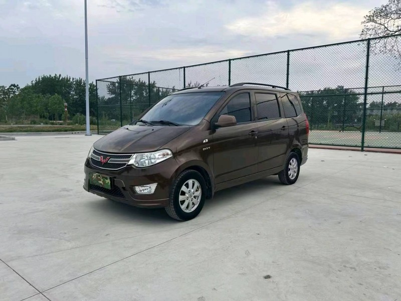 徐州18年五菱汽車宏光3