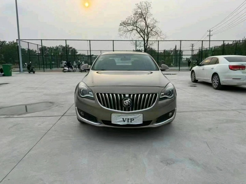 徐州17年别克君威1