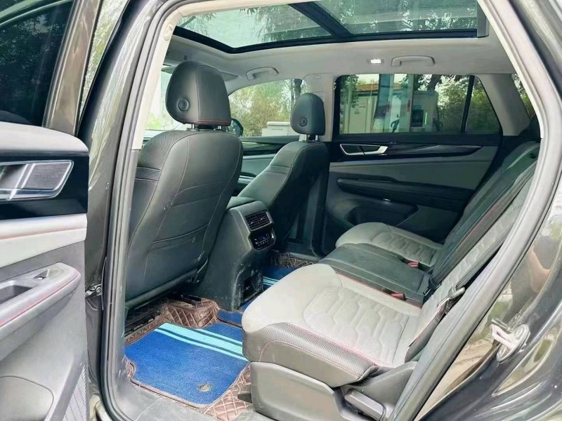 潍坊21年大众途昂8