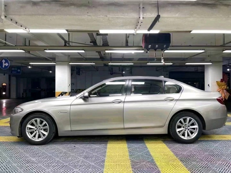 成都14年宝马5系3