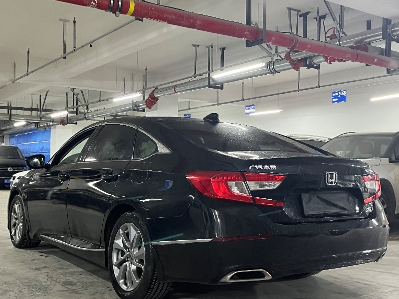 成都20年本田雅阁7