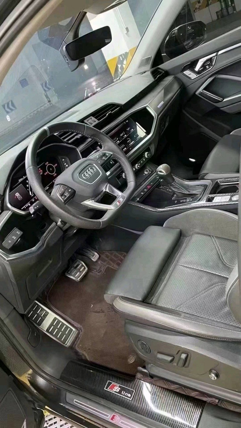 成都21年奥迪Q32