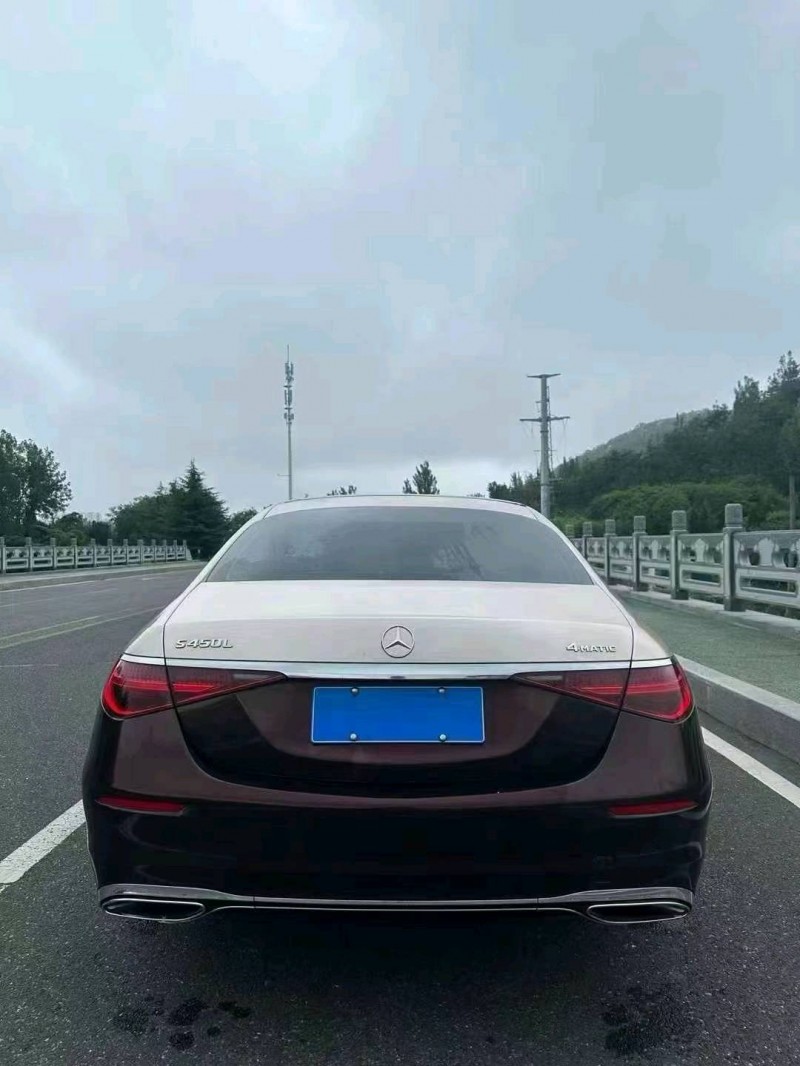 青岛22年奔驰S9