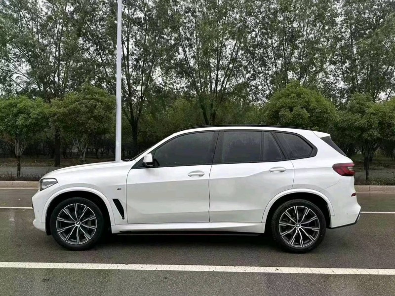 烟台21年宝马X57