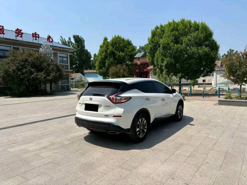 济南17年日产楼兰5