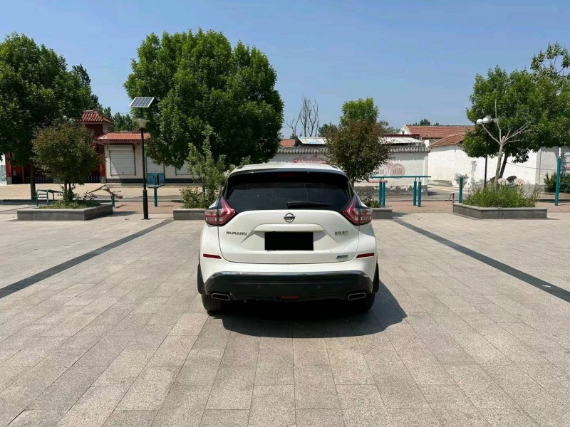 济南17年日产楼兰9