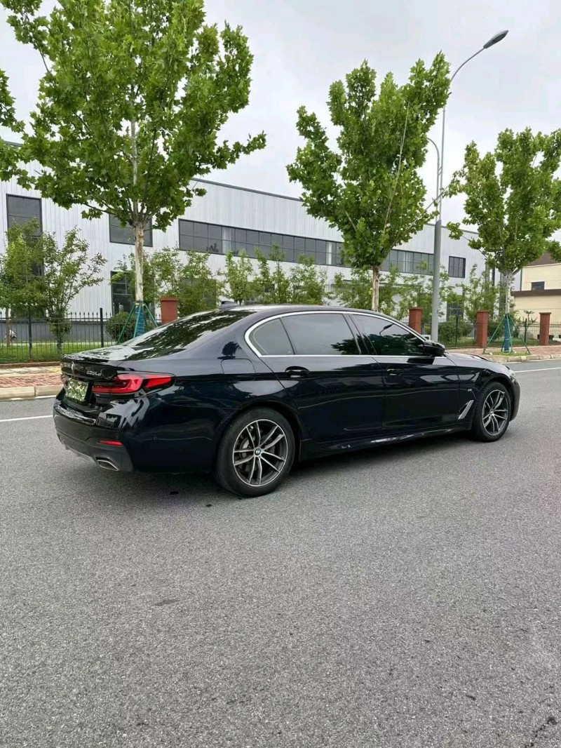 徐州20年宝马5系4