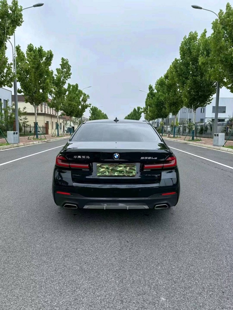 徐州20年宝马5系8