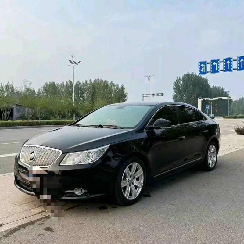 枣庄13年别克君越2