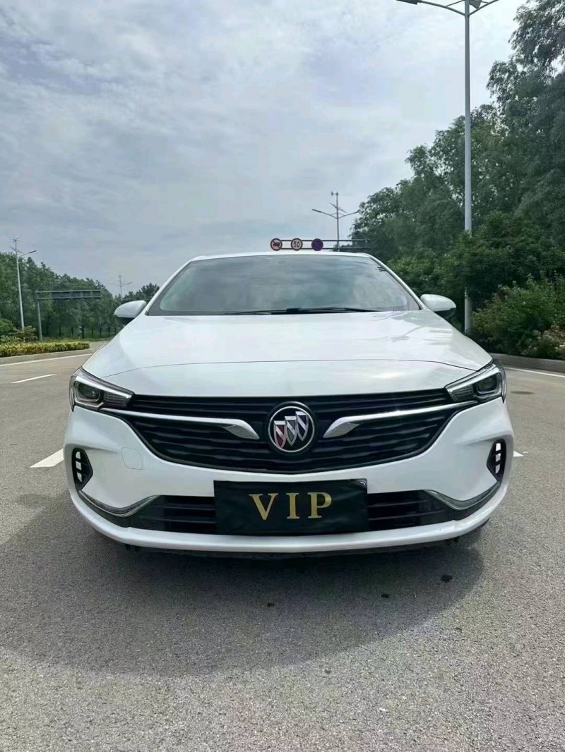 枣庄20年别克威朗1