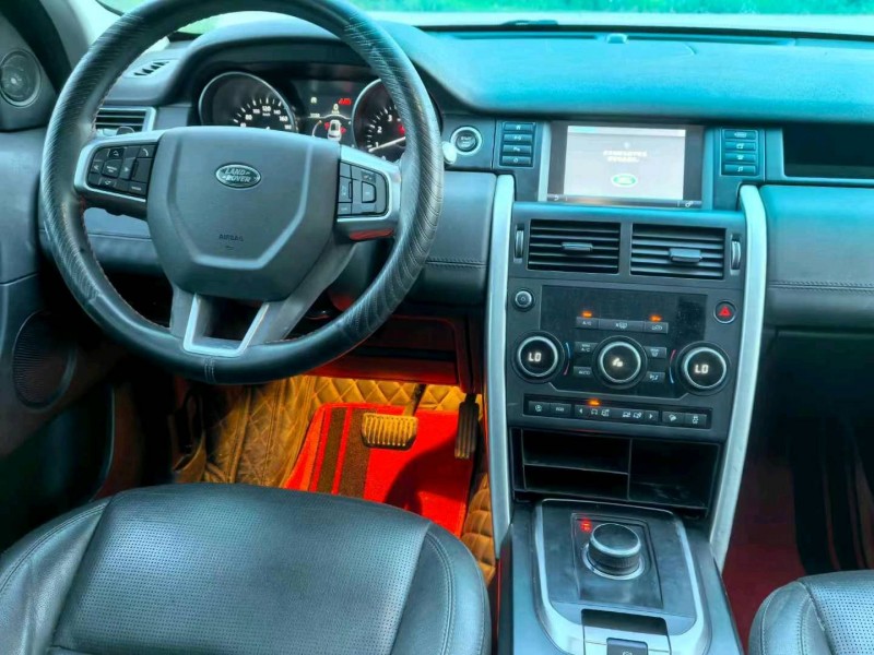 徐州18年路虎发现神行8