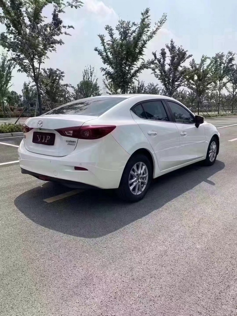 徐州20年马自达昂克赛拉8