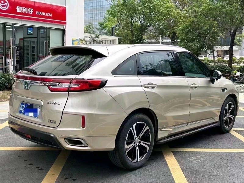 深圳19年本田URV9