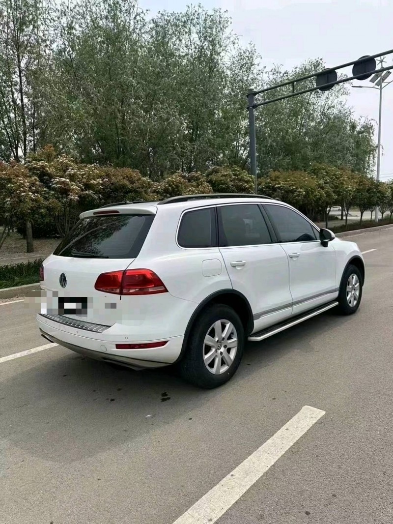 枣庄14年大众途锐9