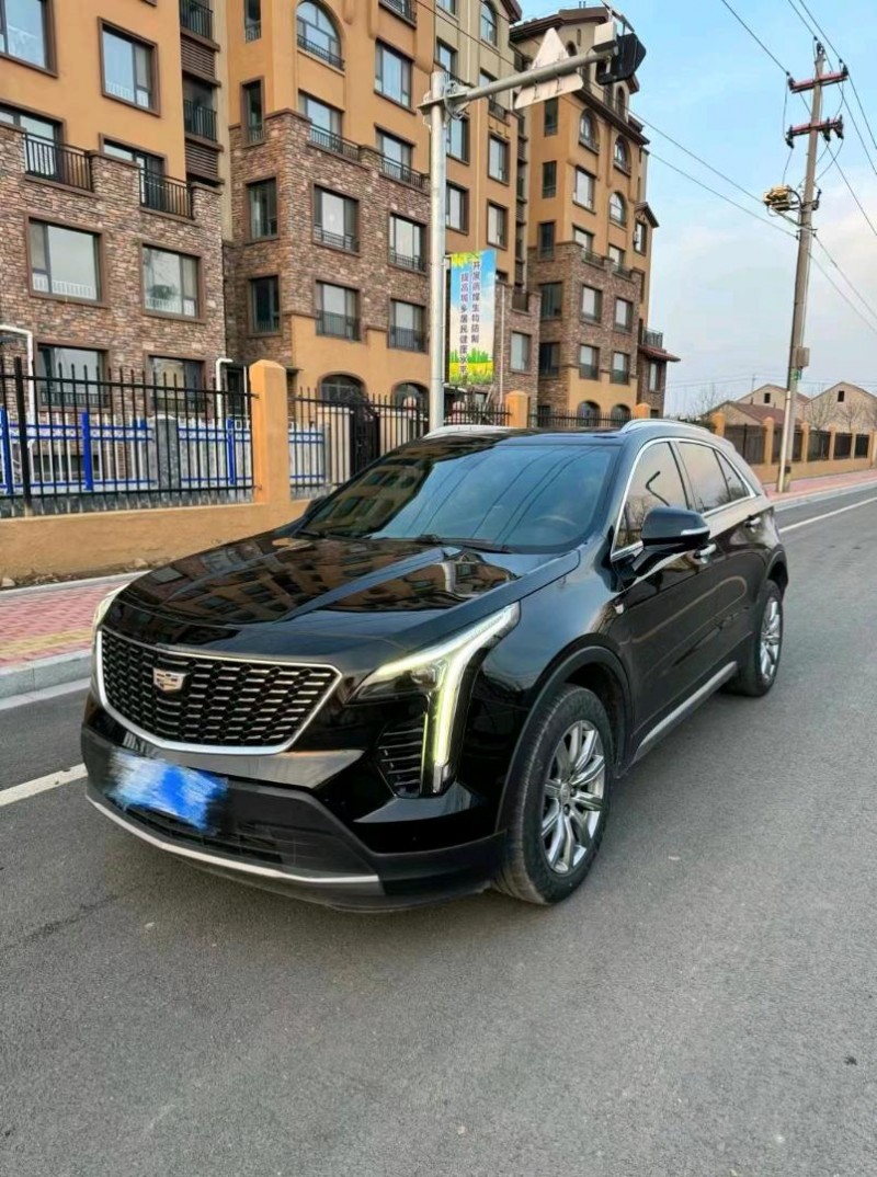 東營20年凱迪拉克XT42