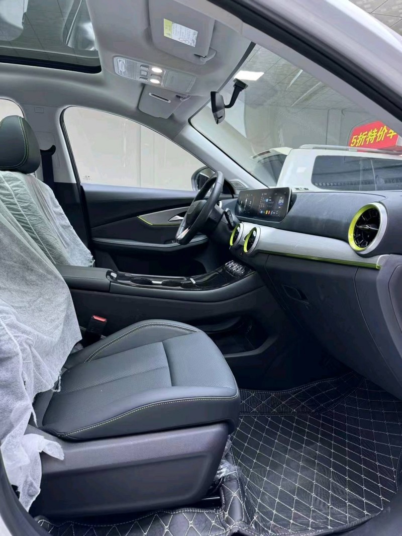 廊坊24年东风雷霆8