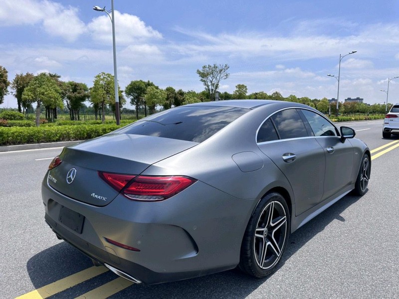 盐城18年奔驰CLS8