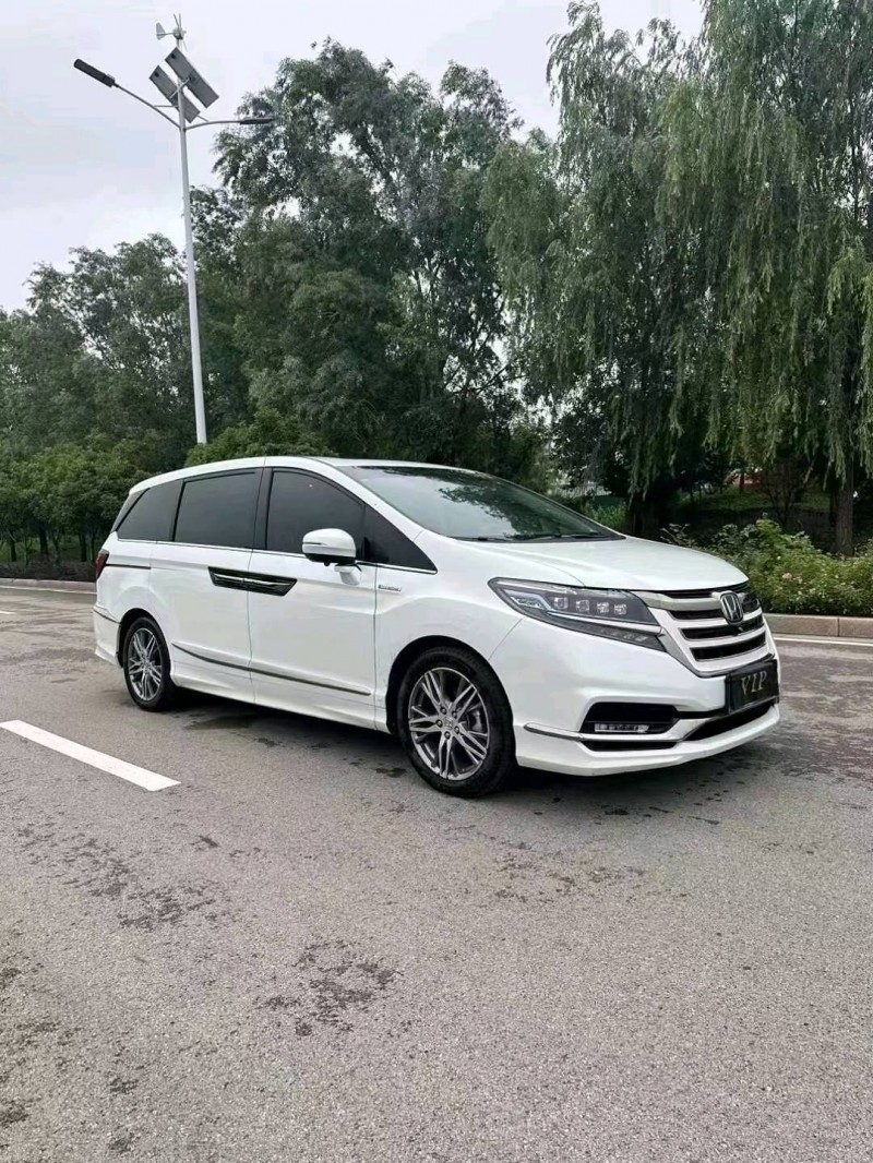 枣庄21年本田艾力绅2