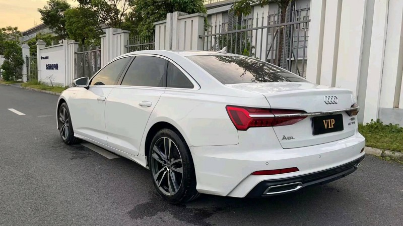 广州20年奥迪A6L7