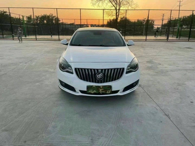 徐州16年别克君威1