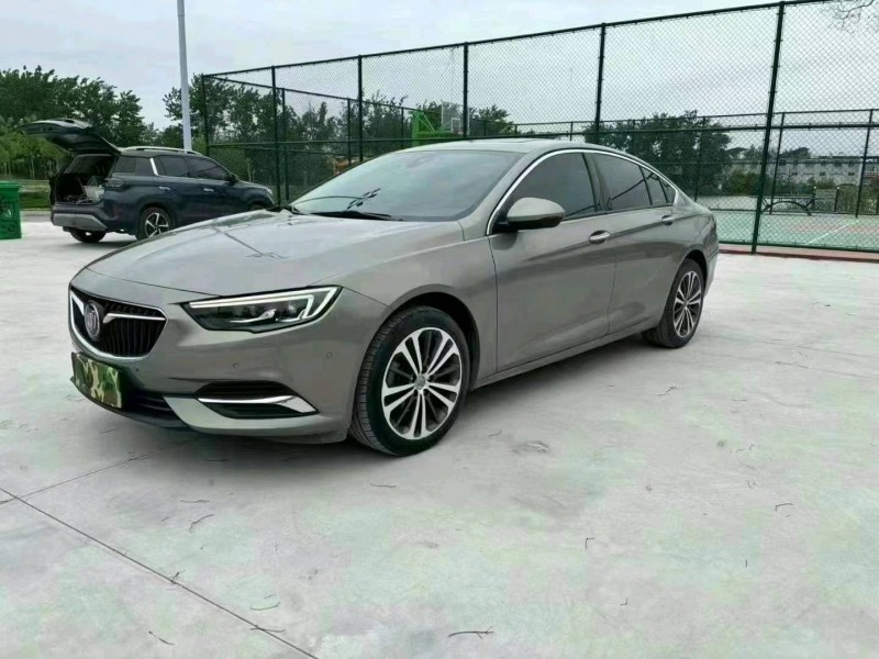 徐州18年别克君威2