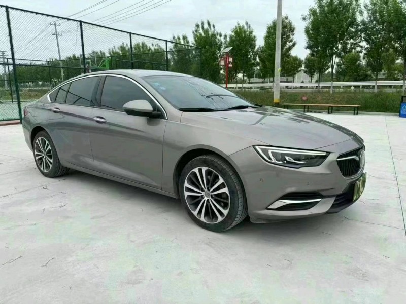 徐州18年别克君威3