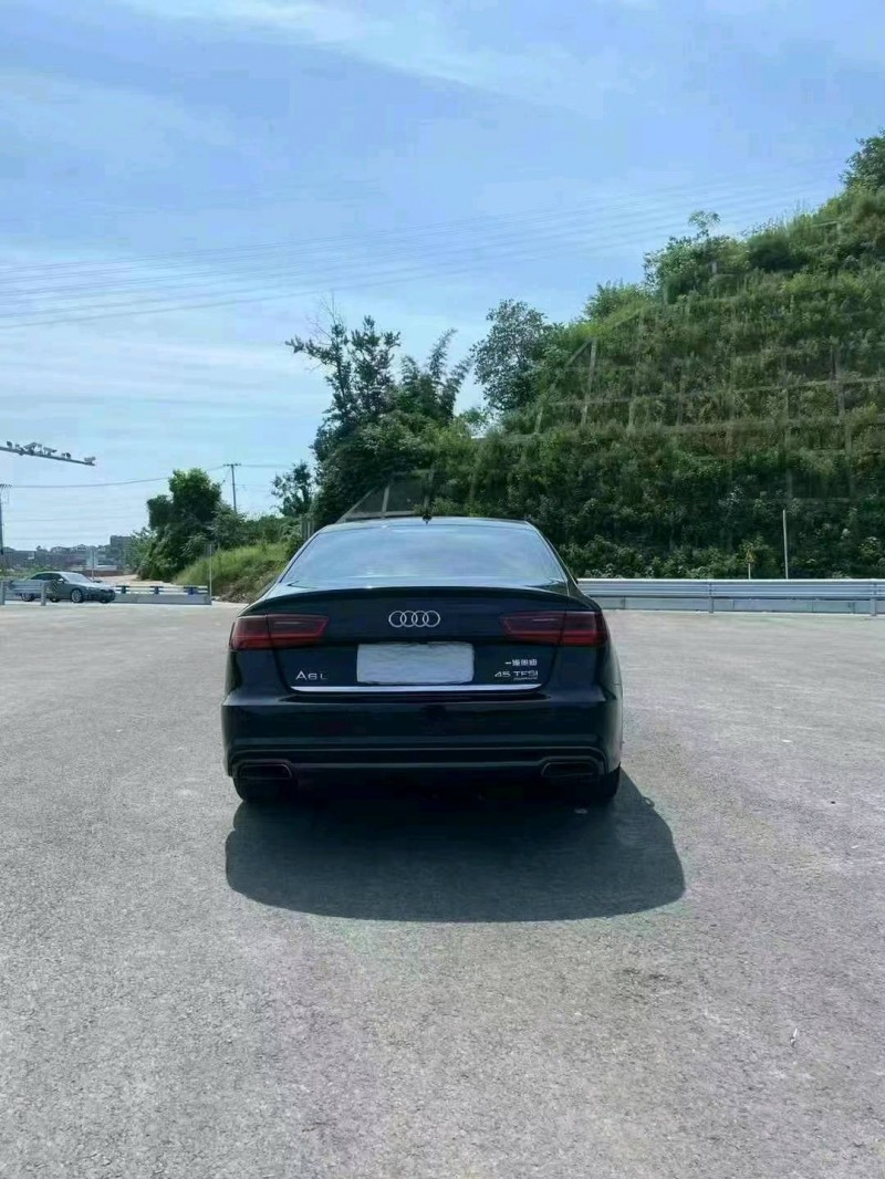重庆18年奥迪A6L4