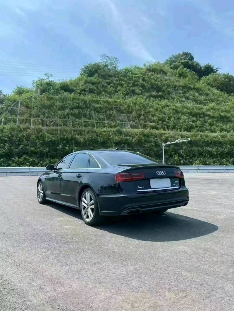 重庆18年奥迪A6L5