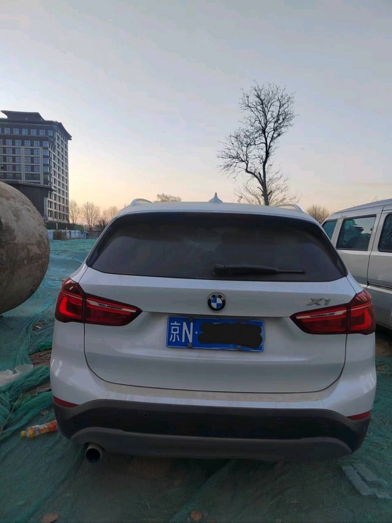 北京18年宝马X13