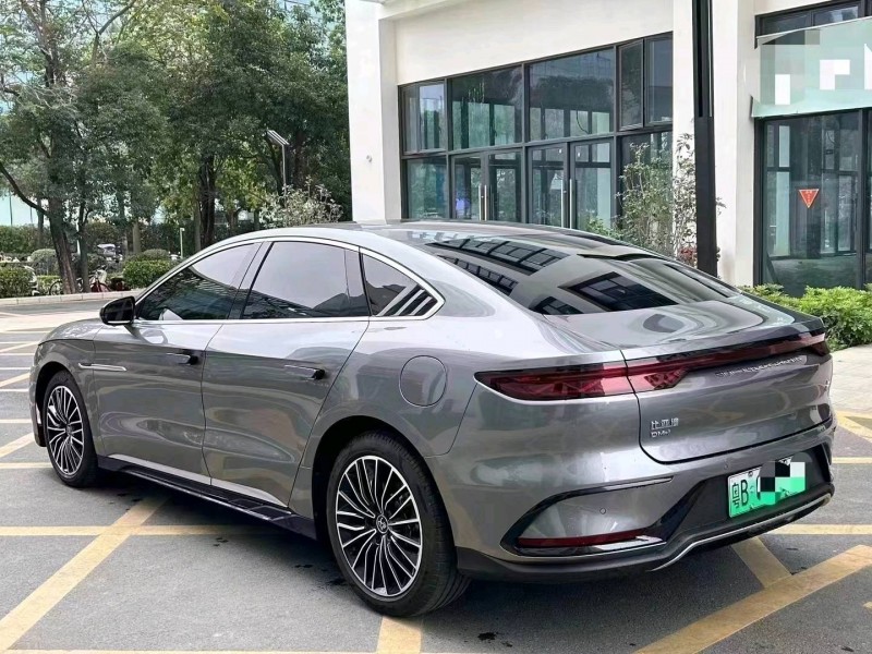 深圳23年比亚迪汉7