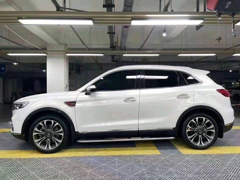 成都21年红旗HS53