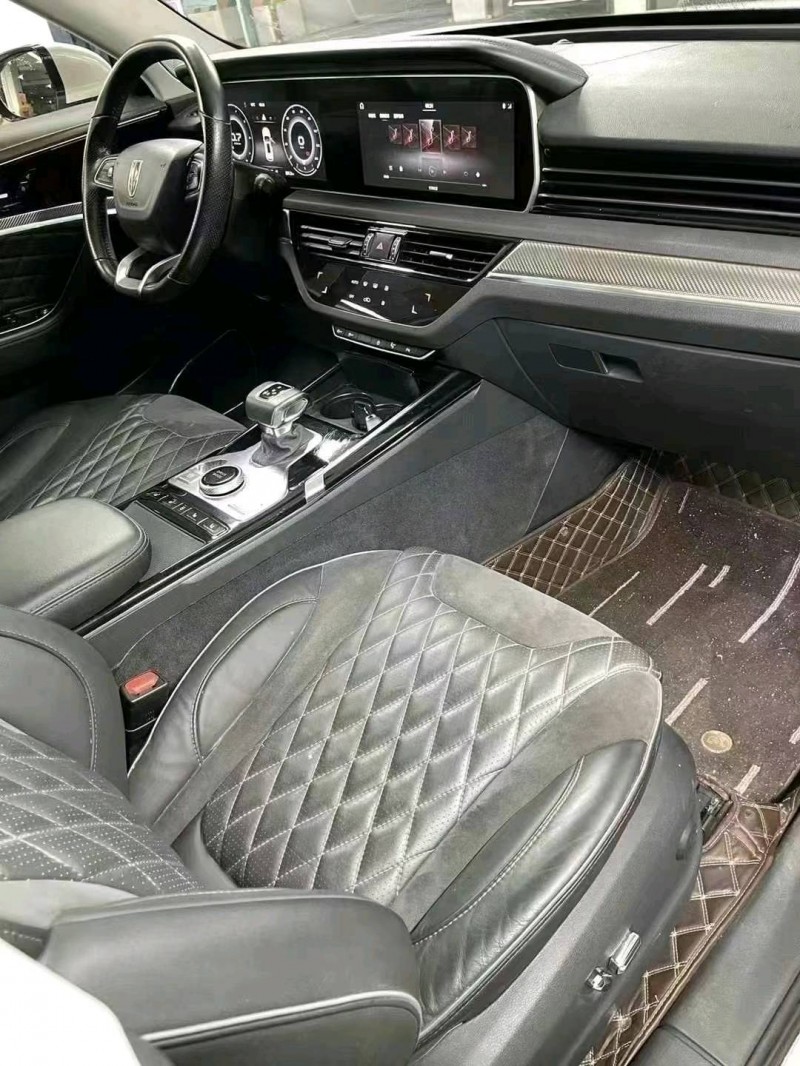 成都21年红旗HS58