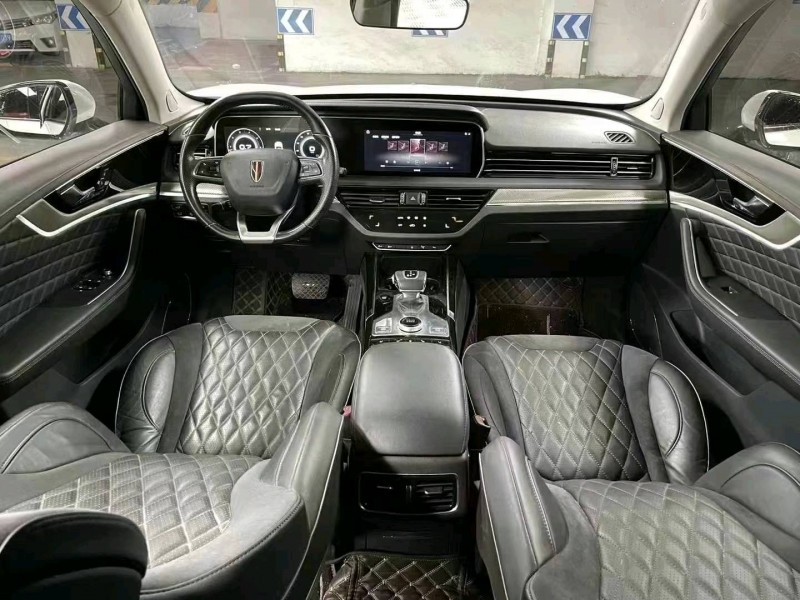 成都21年红旗HS59