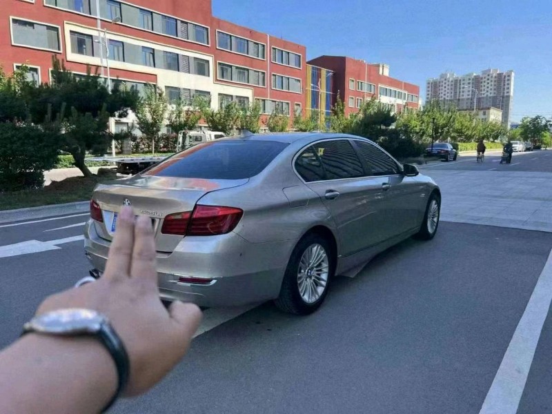 济南15年宝马5系4