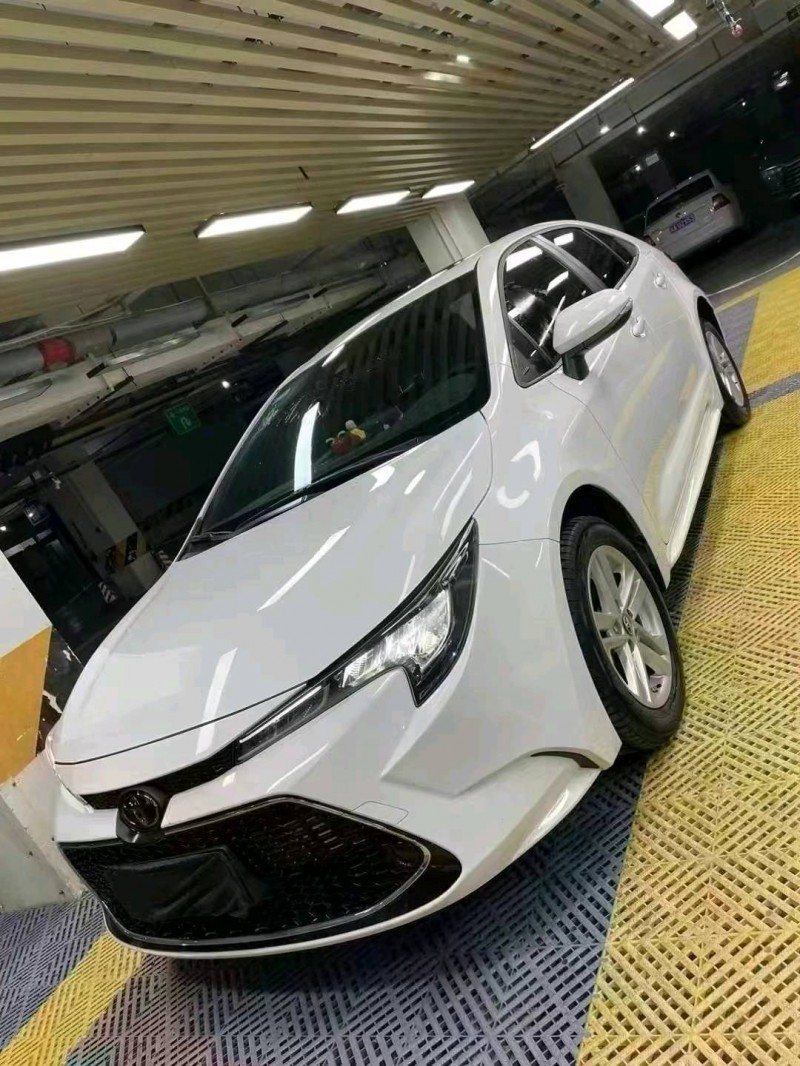 成都22年丰田雷凌2