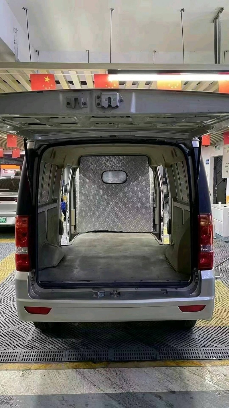 成都20年东风小康6