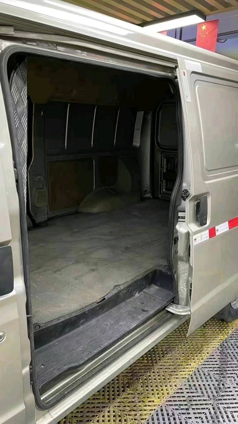 成都20年东风小康7