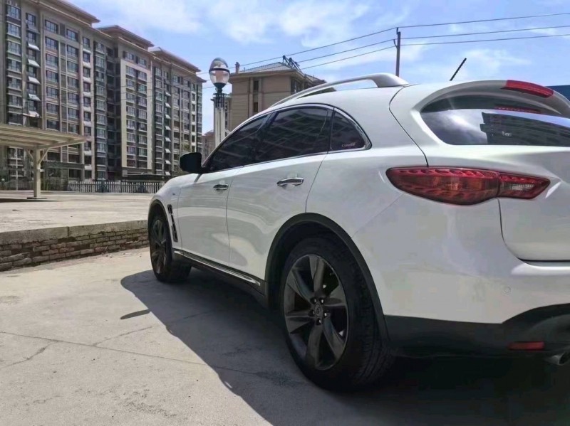 濟南14年英菲尼迪QX703